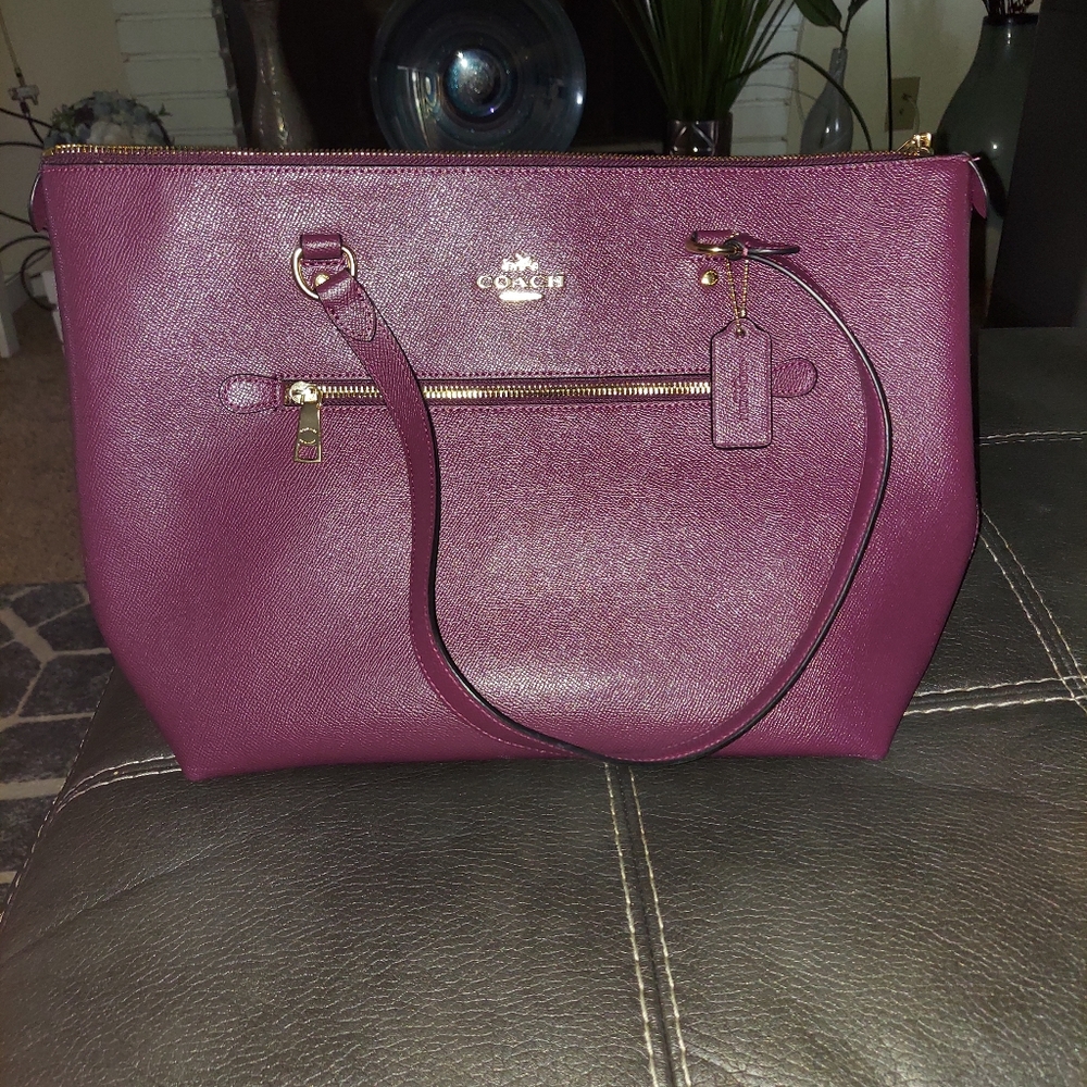 Fuchsia Coach Tote